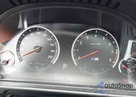 2013 BMW M5 from USA, damaged, VIN WBSFV9C50DD095741